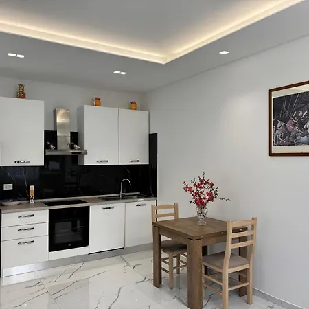 Domus Lola - Apartment